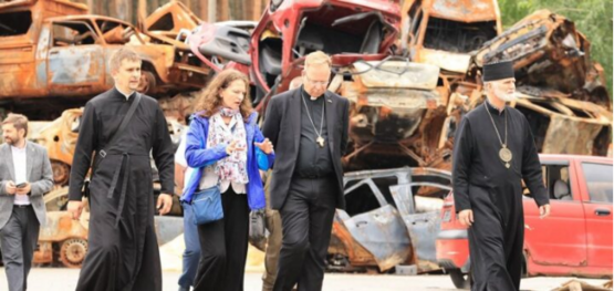 Metropolitan Borys Gudziak visited the war-torn Irpin and Bucha