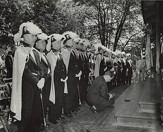 Лицарі Колумба на поставленні нових шамбелянів у Стемфорді, КТ. (24 травня 1953)