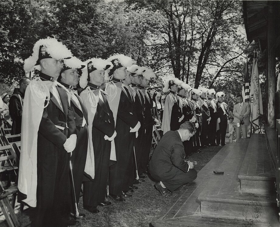Лицарі Колумба на поставленні нових шамбелянів у Стемфорді, КТ. (24 травня 1953)