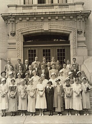 Хор “Боян” з диригентом М. Фатюком на парафії Св. Архистратига Михаїла у Йонкерс, НЙ. 1940-ві роки.