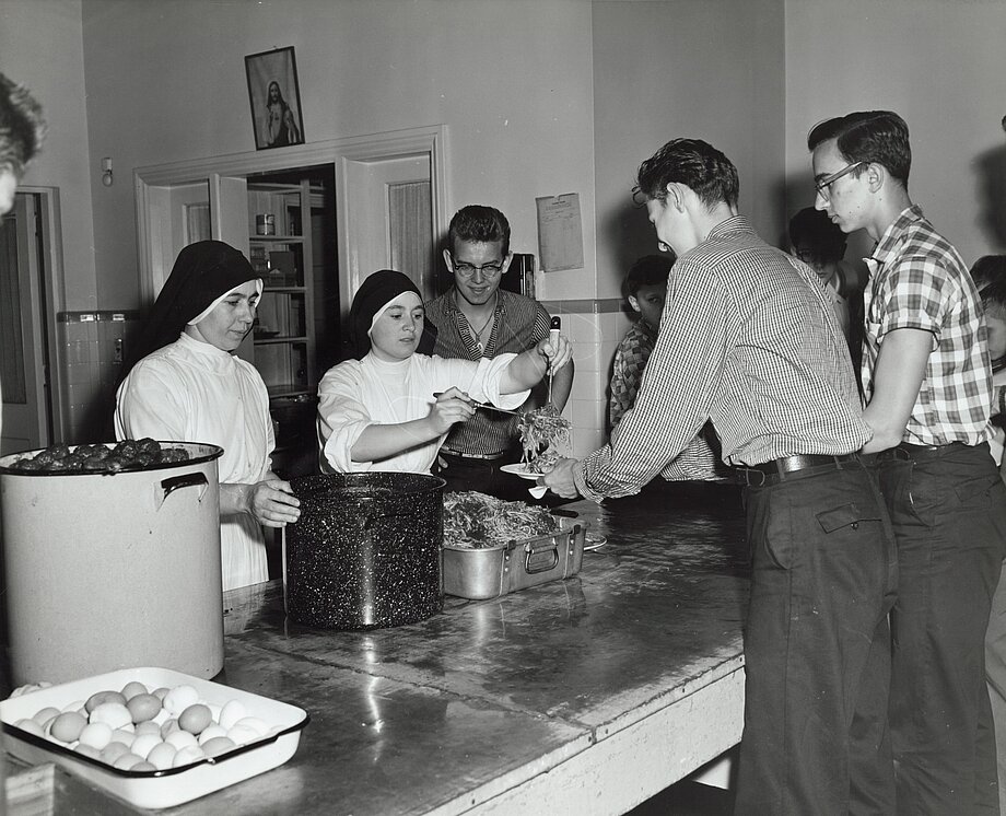 Другий з’їзд вівтарників усього екзархату в Стемфорді, КТ. (18-20 травня 1956)