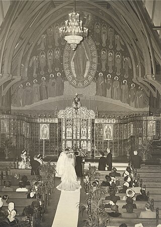 Шлюб у старій катедрі у Філадельфії. (Пізні 1940-і).