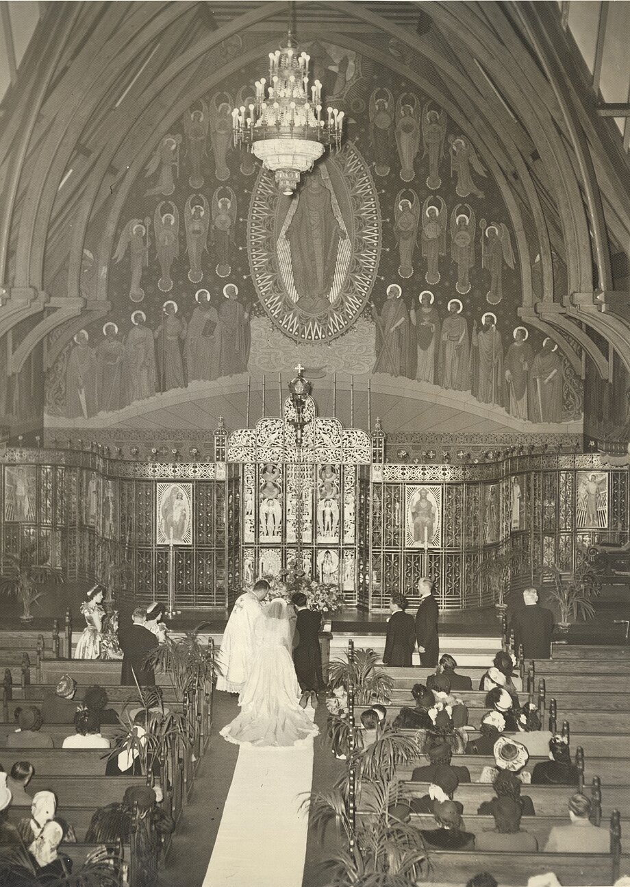 Шлюб у старій катедрі у Філадельфії. (Пізні 1940-і).