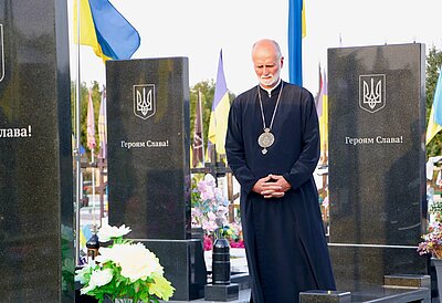 Metropolitan Borys Gudziak in Poltava: Prayer, Honoring Heroes, and a Conversation on Leadership in Wartime
