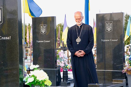 Metropolitan Borys Gudziak in Poltava: Prayer, Honoring Heroes, and a Conversation on Leadership in Wartime