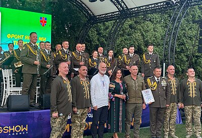Metropolitan Borys Gudziak Joins Charity Event in Support of Ukraine’s Military Medical Personnel