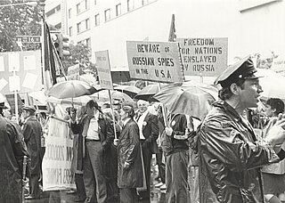 Українці протестують під радянським посольством у Вашингтоні, ОК (Ранні 1980-ті)