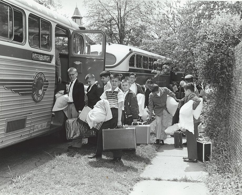 Другий з’їзд вівтарників усього екзархату в Стемфорді, КТ (18-20 травня 1956)