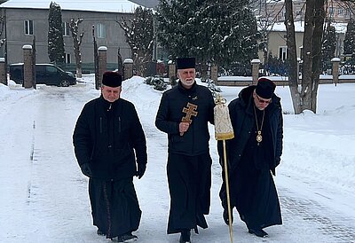 Metropolitan-Archbishop Borys Gudziak Meets Faithful, Volunteers, and the Vulnerable During Visit to the Buchach Eparchy