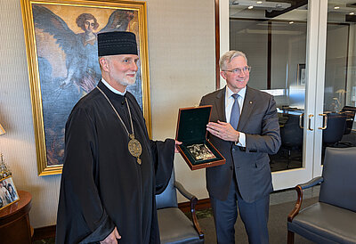 Archbishop Borys Gudziak Honored by the Knights of Columbus in New Haven