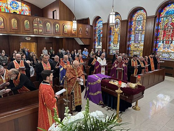 Bishops, Clergy, and Faithful in the U.S. Bid Prayerful Farewell to Bishop Basil Losten