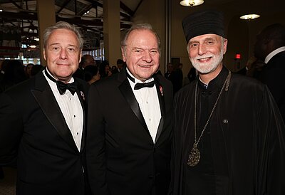 Metropolitan Borys Gudziak receives Ellis Island Medal of Honor