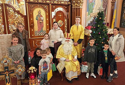 St. Nicholas Walks Through the Parishes of Our Archeparchy
