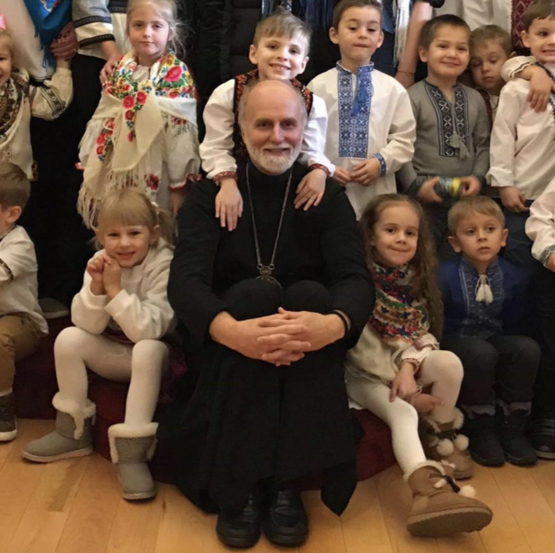 «Жити свято»: розмова з митрополитом Борисом про війну, покликання й мир у серці