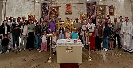 Metropolitan Borys Celebrates Divine Liturgy in Senlis on the Feast of Saints Borys and Hlib