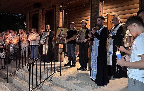A Night of Prayer and Pilgrimage: Faithful Gather in Jenkintown to Pray for Peace in Ukraine